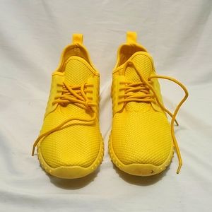 Free choice size 11 new inbox yellow sneakers